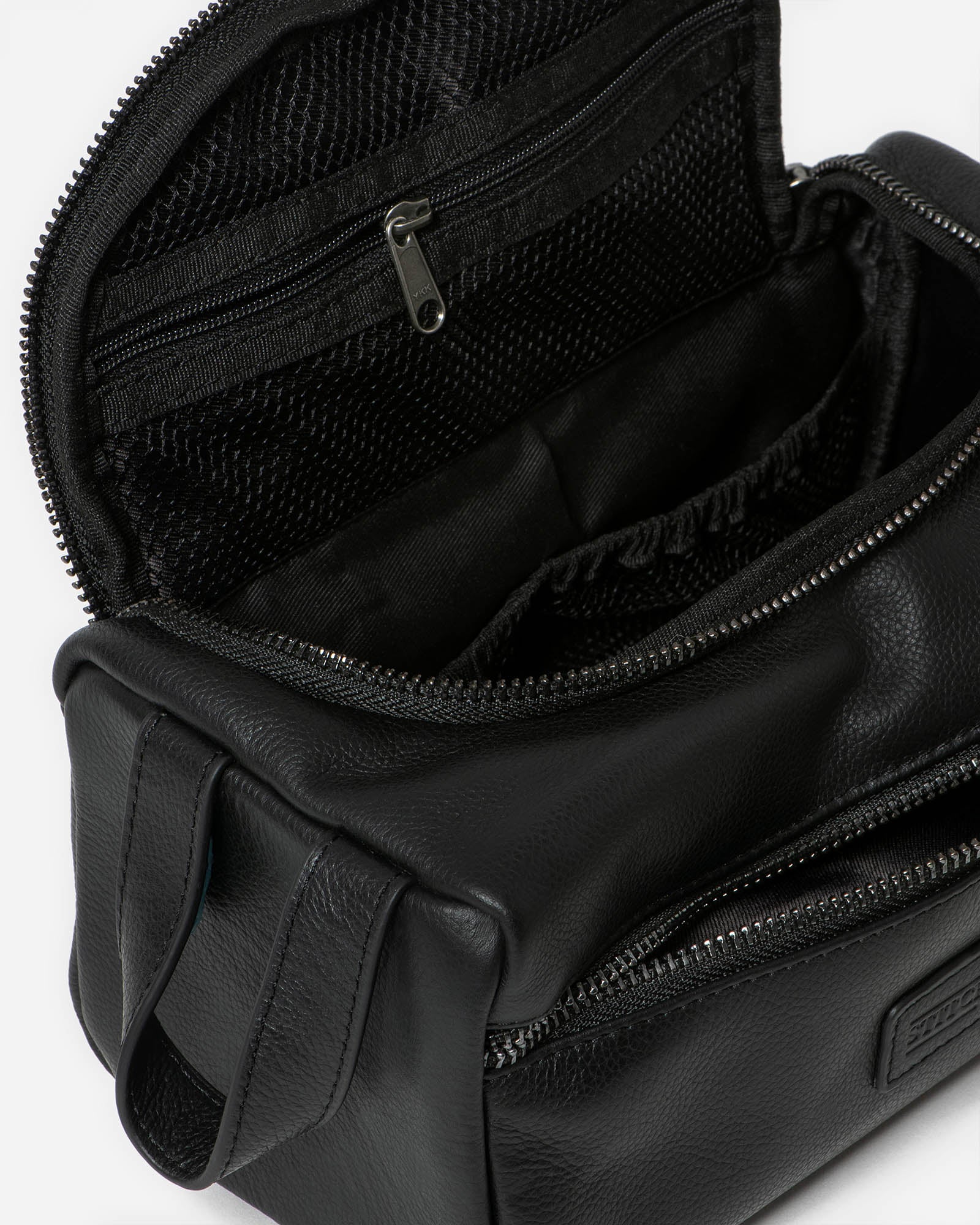 Stitch & Hide Jett Toiletry Bag
