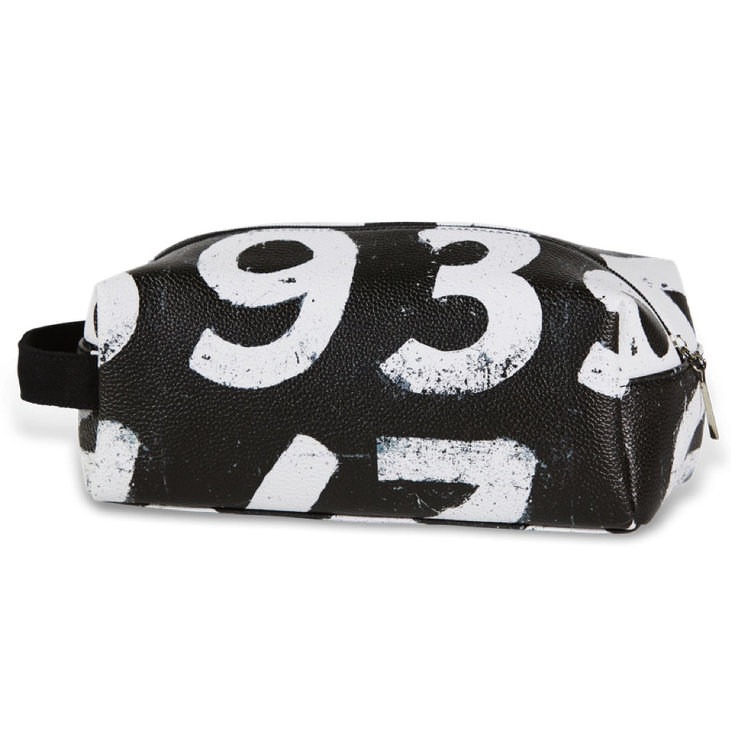 Sporting Nation Black Scoreboard Washbag