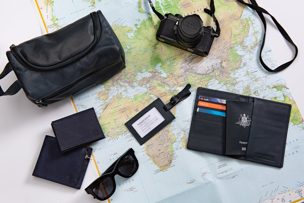 Stitch & Hide Atlas Passport Holder